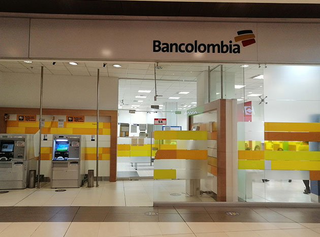 Servicios Centro Comercial Titan Plaza